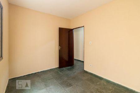 Quarto 1 de casa para alugar com 2 quartos, 100m² em Pq. Continental Iv, Guarulhos