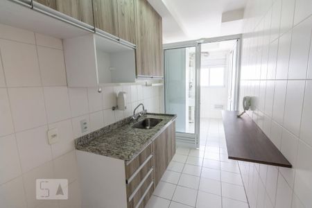 Cozinha de apartamento à venda com 3 quartos, 87m² em Vila Anastácio, São Paulo