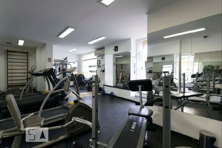 Apartamento para alugar com 70m², 2 quartos e 1 vagaAcademia