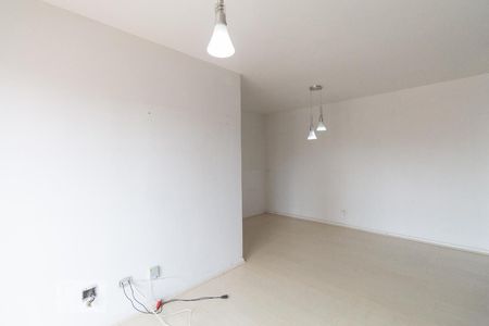 Sala de apartamento para alugar com 2 quartos, 70m² em Vila Regente Feijó, São Paulo