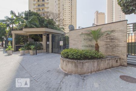 Apartamento para alugar com 70m², 2 quartos e 1 vagaFachada