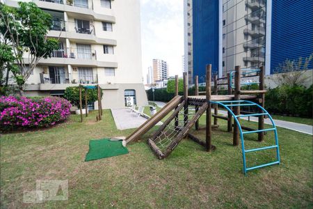 Apartamento para alugar com 70m², 2 quartos e 1 vagaPlayground