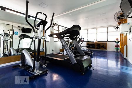 Apartamento para alugar com 47m², 1 quarto e 1 vaga Apartamento para alugar com 47m², 1 quarto e 1 vagaAcademia