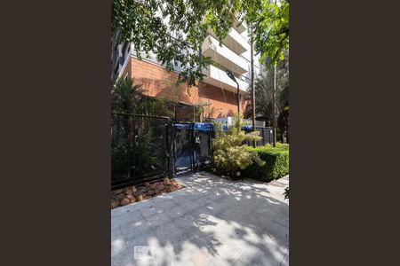 Apartamento para alugar com 47m², 1 quarto e 1 vaga Apartamento para alugar com 47m², 1 quarto e 1 vagaFachada