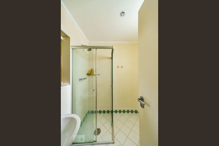 Apartamento à venda com 116m², 2 quartos e 2 vagasBanheiro da Suíte 1