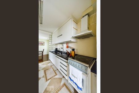 Apartamento à venda com 116m², 2 quartos e 2 vagasCozinha