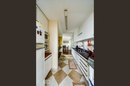 Apartamento à venda com 116m², 2 quartos e 2 vagasCozinha