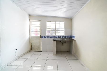 Quarto - Cozinha de kitnet/studio para alugar com 1 quarto, 12m² em Vila Sabrina, São Paulo