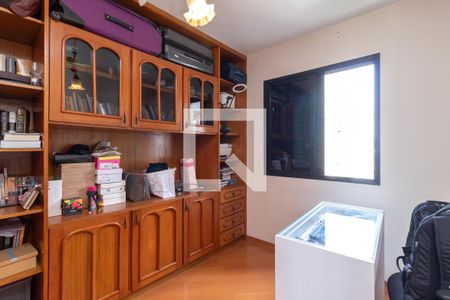 Apartamento à venda com 244m², 5 quartos e 3 vagasQuarto 4 / Escritório