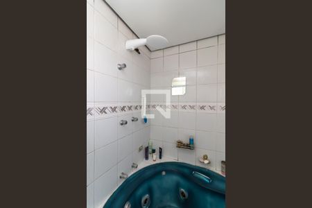 Apartamento à venda com 244m², 5 quartos e 3 vagasBanheiro da Suíte 1