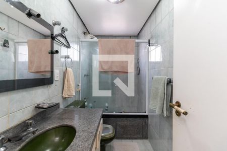 Apartamento à venda com 244m², 5 quartos e 3 vagasBanheiro da Suíte 3