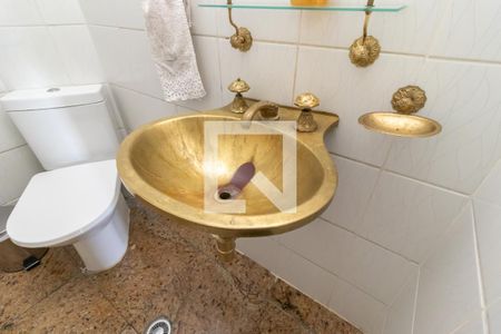 Apartamento à venda com 244m², 5 quartos e 3 vagasLavabo