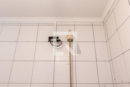 Apartamento à venda com 244m², 5 quartos e 3 vagasBanheiro de Serviço