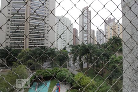 Vista do quarto 1 de apartamento à venda com 4 quartos, 197m² em Vila Suzana, São Paulo