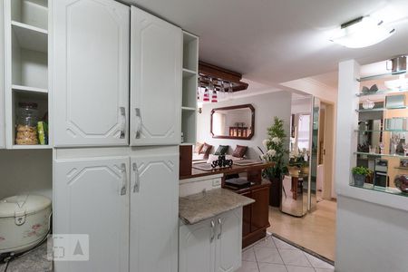 Apartamento à venda com 63m², 2 quartos e 1 vagaCozinha 