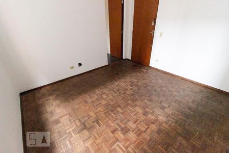 Sala de apartamento para alugar com 1 quarto, 33m² em Rebouças, Curitiba