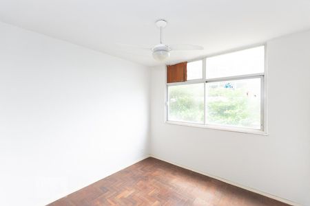 Apartamento à venda com 110m², 3 quartos e 1 vagaQuarto 2