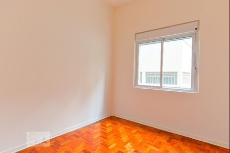 Quarto 2 de apartamento para alugar com 2 quartos, 130m² em Pinheiros, São Paulo