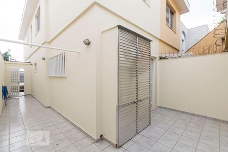 Casa à venda com 140m², 3 quartos e 2 vagasÁrea Externa