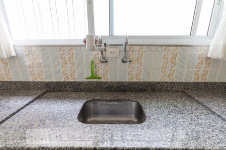 Casa à venda com 140m², 3 quartos e 2 vagasCozinha