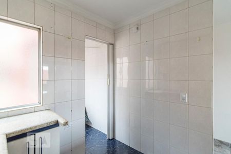 Cozinha de apartamento para alugar com 2 quartos, 55m² em Vila Camilópolis, Santo André