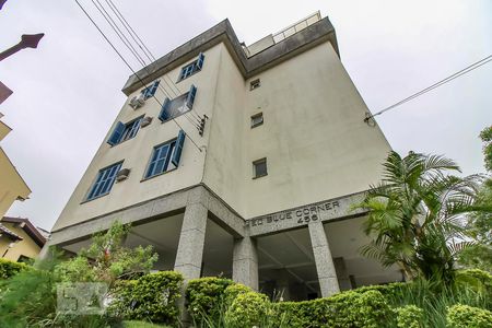 Apartamento para alugar com 80m², 2 quartos e 1 vagaFachada
