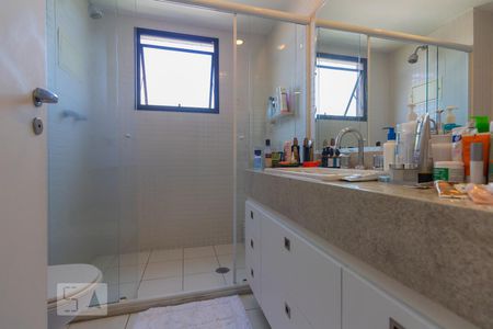 Apartamento para alugar com 168m², 2 quartos e 3 vagas Apartamento para alugar com 168m², 2 quartos e 3 vagasBanheiro 1 - Quarto Suíte Master