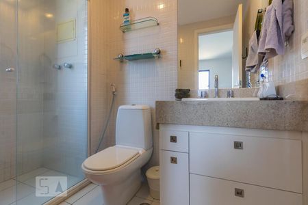 Apartamento para alugar com 168m², 2 quartos e 3 vagas Apartamento para alugar com 168m², 2 quartos e 3 vagasBanheiro - Quarto Suíte 1