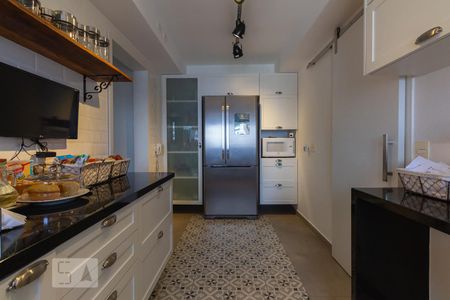 Apartamento para alugar com 168m², 2 quartos e 3 vagas Apartamento para alugar com 168m², 2 quartos e 3 vagasCozinha