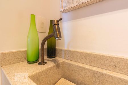 Apartamento para alugar com 168m², 2 quartos e 3 vagas Apartamento para alugar com 168m², 2 quartos e 3 vagasLavabo