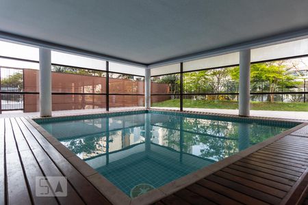 Apartamento para alugar com 168m², 2 quartos e 3 vagas Apartamento para alugar com 168m², 2 quartos e 3 vagasJacuzzi - Condomínio