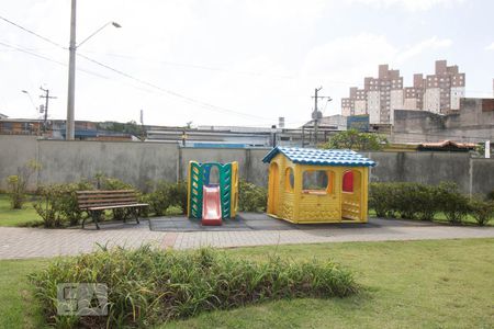 Apartamento para alugar com 50m², 2 quartos e 1 vaga Apartamento para alugar com 50m², 2 quartos e 1 vagaÁrea Comum - Playground