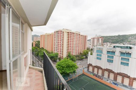 Apartamento à venda com 72m², 1 quarto e 1 vagaVaranda Sala