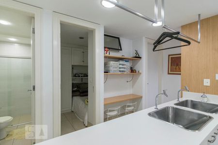 Apartamento para alugar com 480m², 3 quartos e 6 vagasÁrea de Serviço