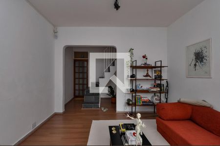 Sala de casa à venda com 3 quartos, 120m² em Água Branca, São Paulo