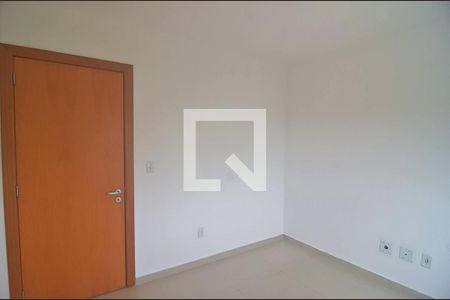 Apartamento à venda com 105m², 3 quartos e 2 vagasQuarto 2