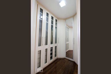 Closet Quarto 1 de casa à venda com 3 quartos, 210m² em Itaberaba, São Paulo