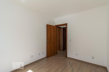 Casa de condomínio à venda com 89m², 2 quartos e 1 vagaQuarto 2