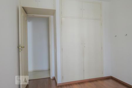 Quarto 1 de apartamento à venda com 3 quartos, 73m² em Moema, São Paulo