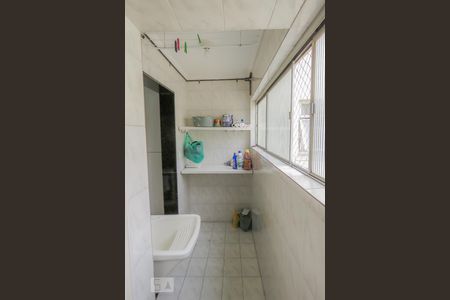 Apartamento à venda com 73m², 3 quartos e 1 vagaÁrea de serviço 