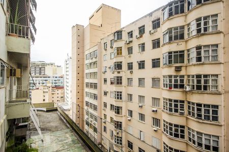 Apartamento à venda com 100m², 2 quartos e 2 vagasVista da Sala