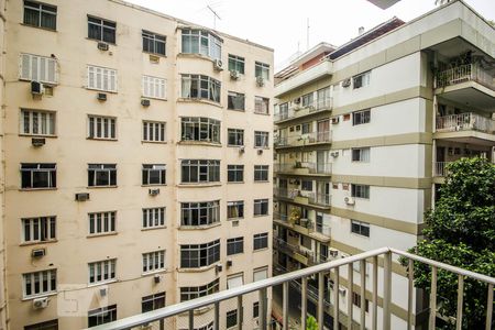 Apartamento à venda com 100m², 2 quartos e 2 vagasVaranda da Sala