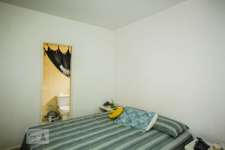 Apartamento à venda com 100m², 2 quartos e 2 vagasQuarto Suíte