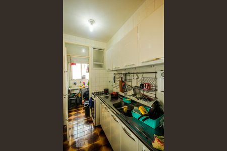 Apartamento à venda com 100m², 2 quartos e 2 vagasCozinha