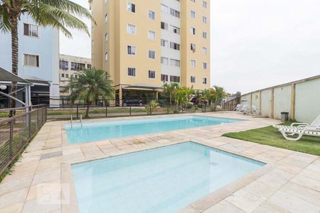Apartamento à venda com 82m², 3 quartos e 1 vaga Apartamento à venda com 82m², 3 quartos e 1 vagaÁrea comum - Piscina
