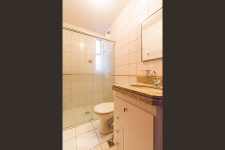 Apartamento à venda com 82m², 3 quartos e 1 vaga Apartamento à venda com 82m², 3 quartos e 1 vagaBanheiro Corredor