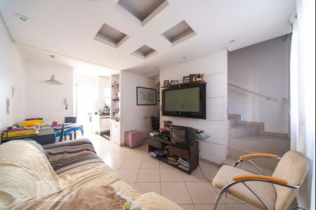 Sala de casa de condomínio à venda com 2 quartos, 62m² em Vila Homero Thon, Santo André