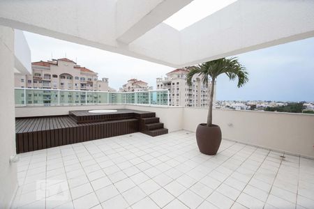 Apartamento para alugar com 164m², 3 quartos e 2 vagasTerraço