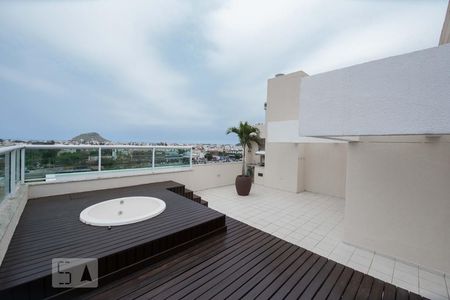 Apartamento para alugar com 164m², 3 quartos e 2 vagasTerraço