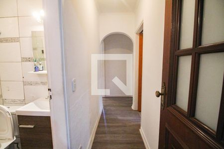 corredor acesso quartos de apartamento para alugar com 3 quartos, 79m² em Barro Branco (zona Norte), São Paulo